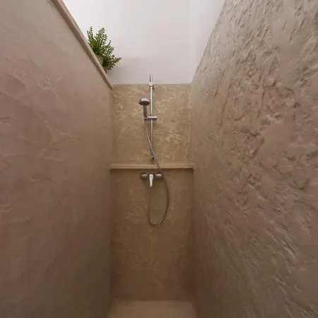 Palazzinapulia בית הארחה